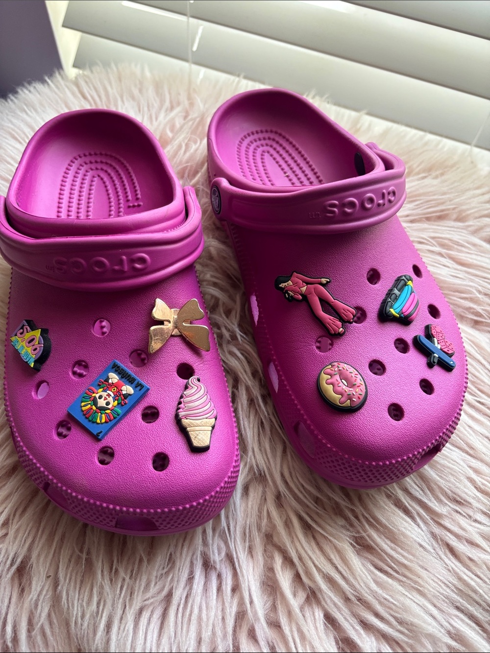 CROCS Magenta Classic Clog Sandals with Jibbitz Charms